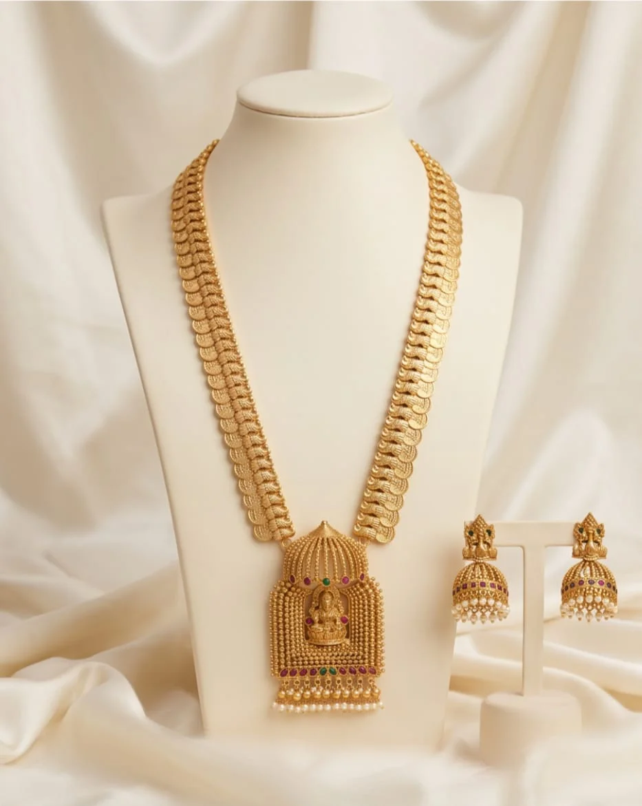 Long Haram Temple Jewellery Set alternate view