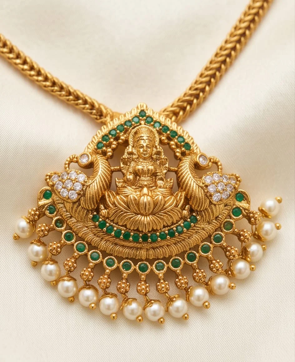 Antique Gold Plated Temple Necklace Set view 3
