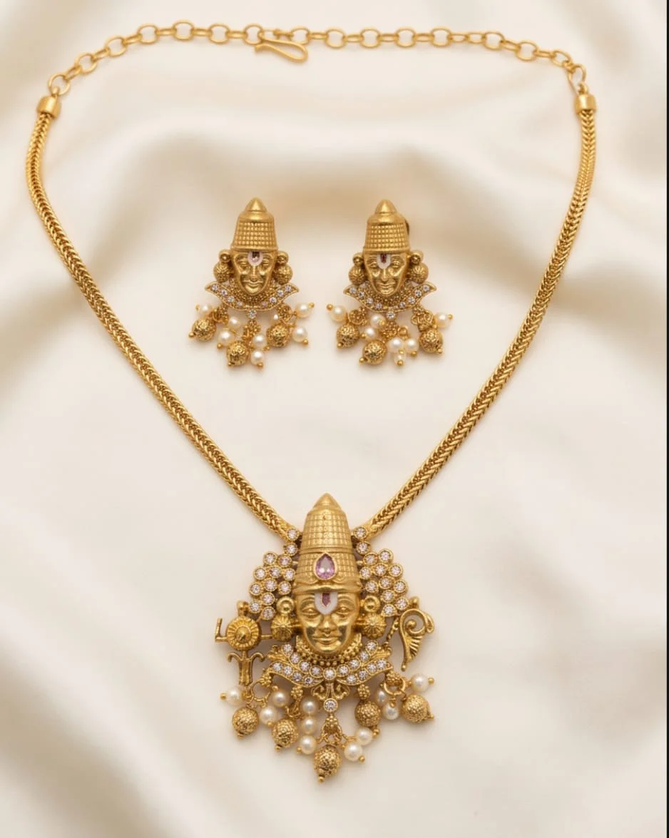 Antique Gold Plated Perumal Pendant Set