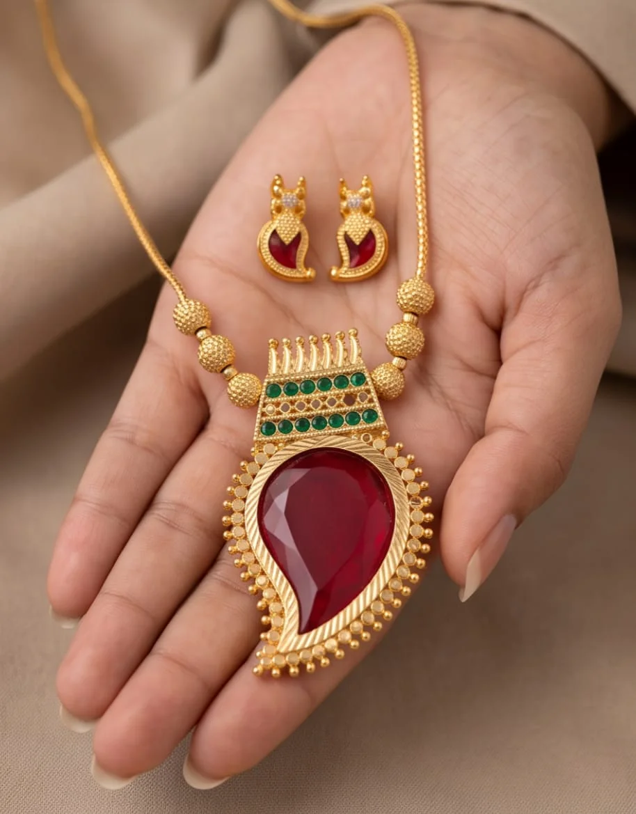 7cm Big Red Palakka Pendant Set