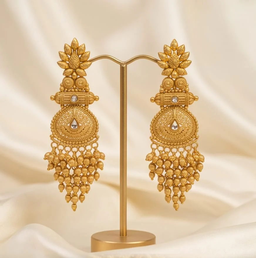 These Long Drop Earrings alternate view