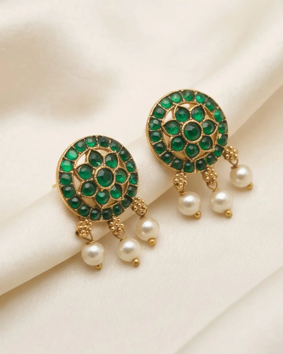 Barrel Shaped Dholki Style Horizontal Pendant Set view 3