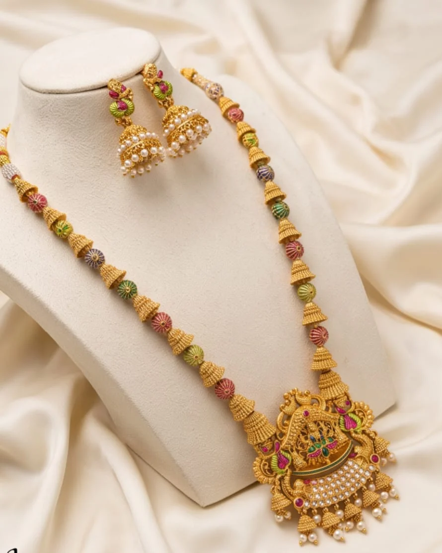 Antique Gold Finished Long Haram Set.This Naskhi Style Long Haram alternate view