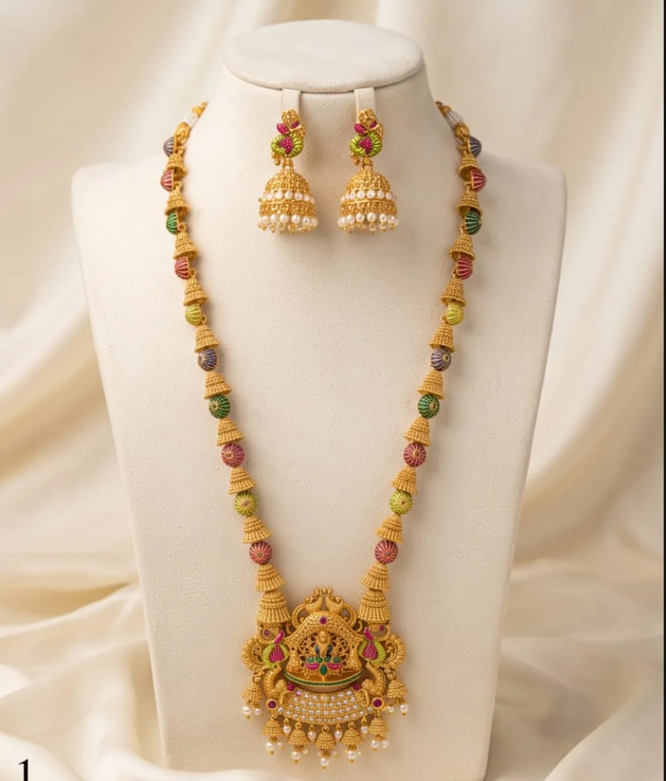 Antique Gold Finished Long Haram Set.This Naskhi Style Long Haram view 3