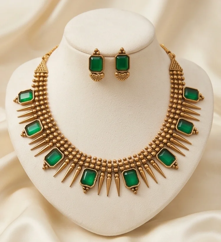 Antique Gold-Plated South Indian Temple Jewellery 💚 Featuring Striking Emerald-Green Stones