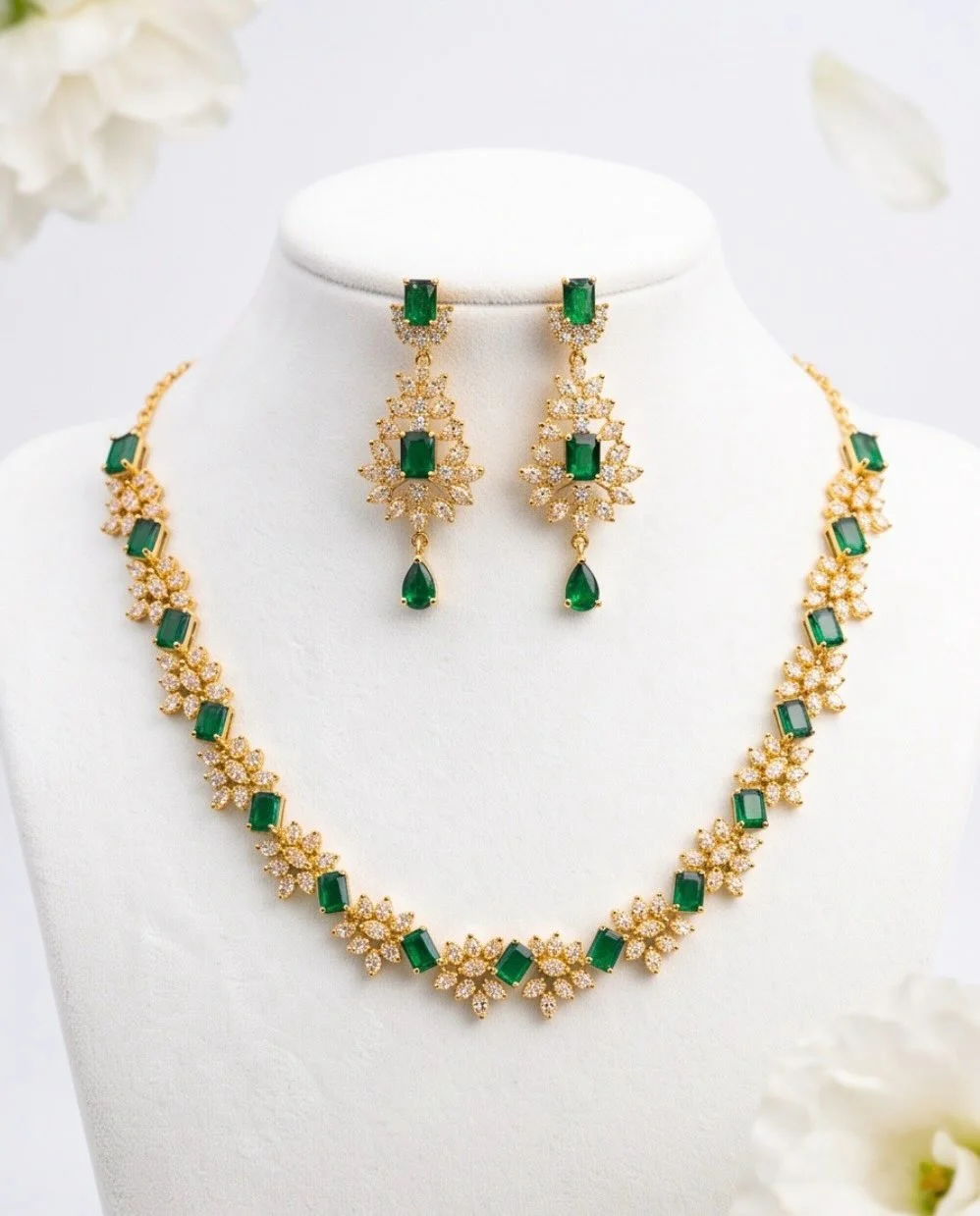 Gold Plated Necklace Set With Teardrop Earrings